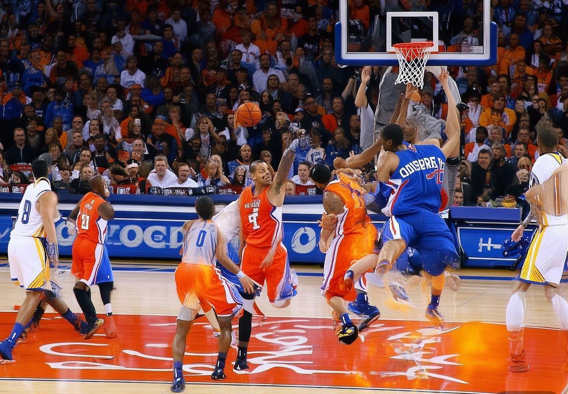 勇士快船季后赛对决：战术解析与巅峰逆袭